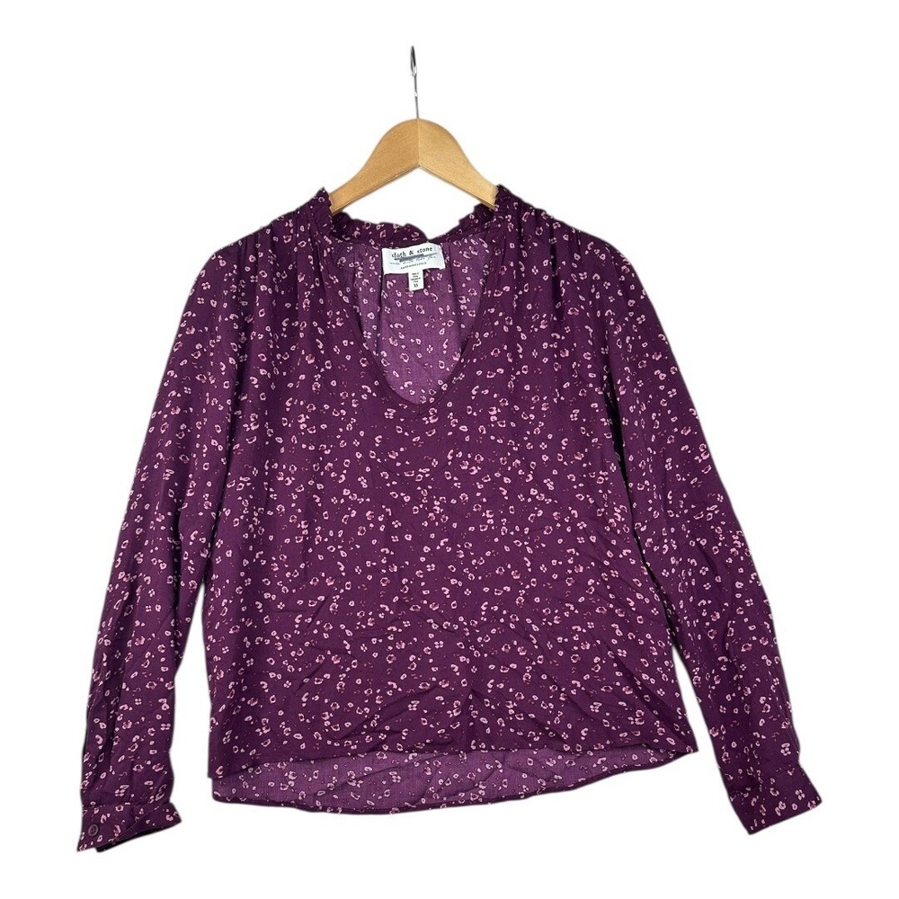 Cloth & Stone Anthropologie Jinna Ruffled Printed Blouse size XS Purple